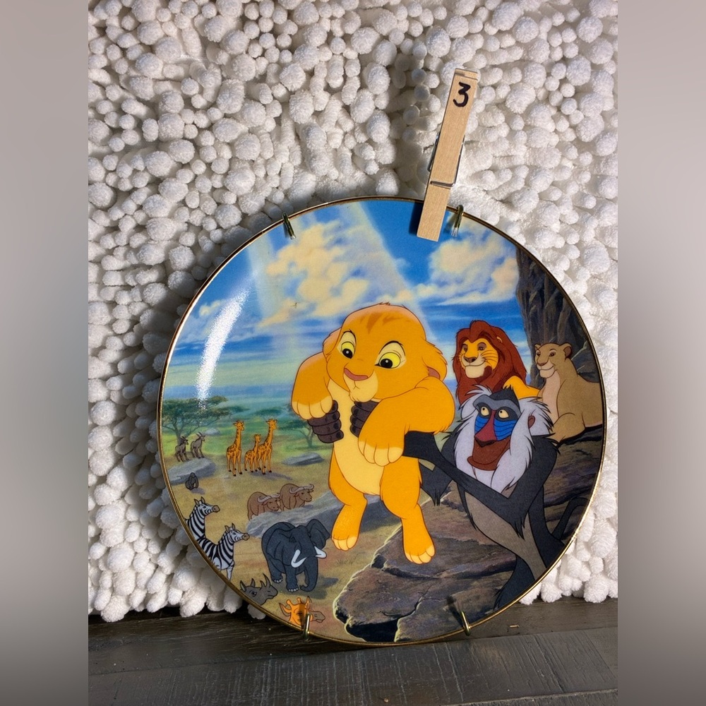 Lion King Decorative Plate